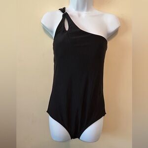 Lands' End 6-8 Full Coverage Tummy Control One Shoulder One Piece Swimsuit‎